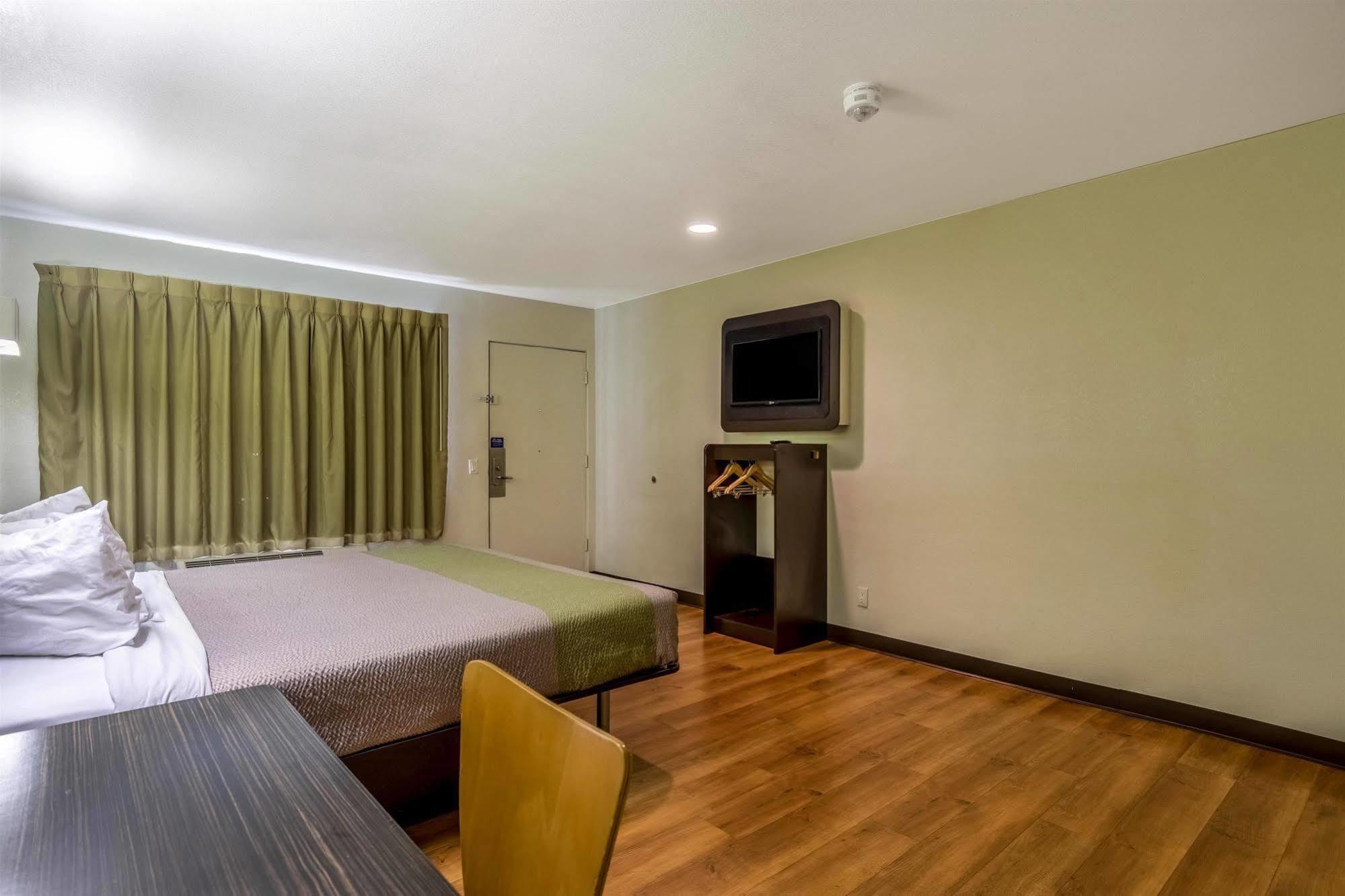 Motel 6-Redlands, Ca Экстерьер фото