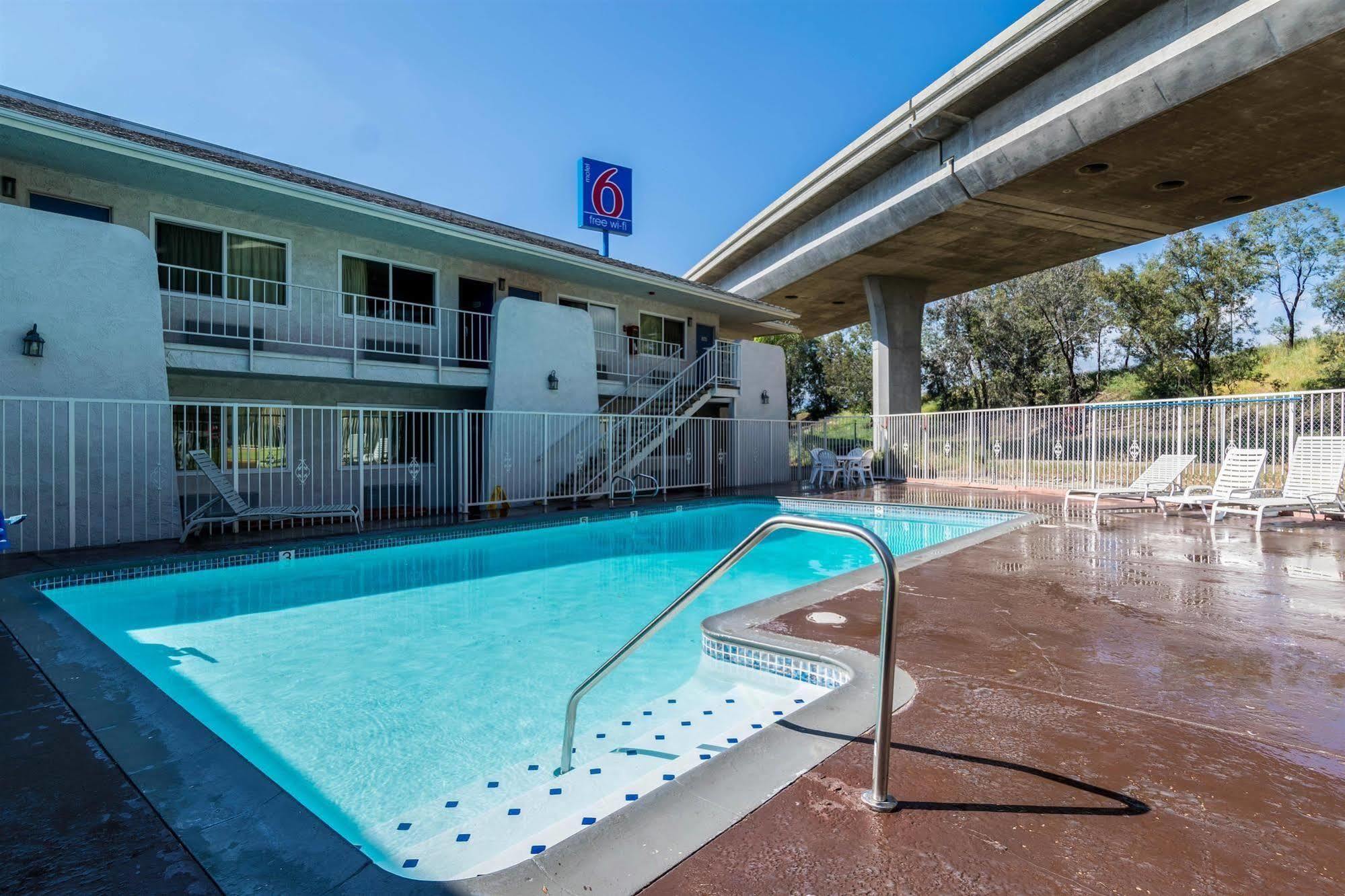 Motel 6-Redlands, Ca Экстерьер фото