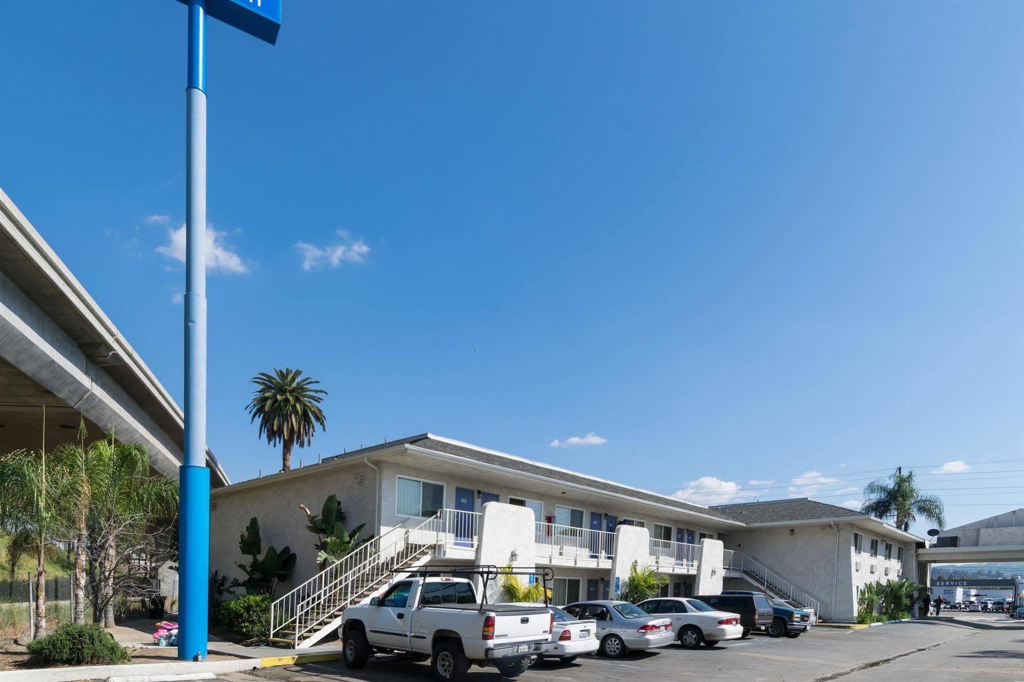 Motel 6-Redlands, Ca Экстерьер фото